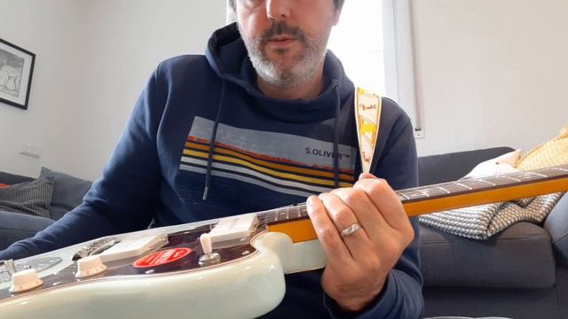 Squier classic vibe jazzmaster fsr review - in comparison to Fender pro ii and Fender vintera смотреть онлайн