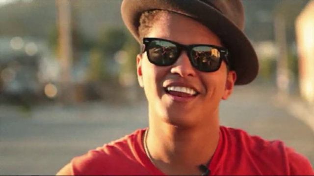 Bruno Mars- Locked Out of Heaven - piosenka смотреть онлайн