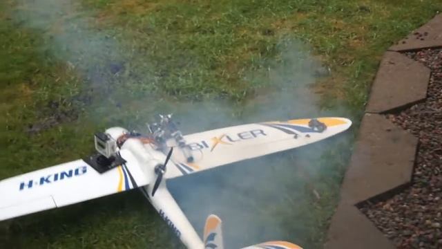 Shooting Fireworks From RC Airplane - RcLifeOn смотреть онлайн