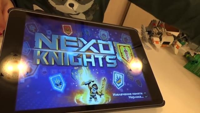 LEGO Nexo Knights 70366 Боевой костюм Ланса смотреть онлайн