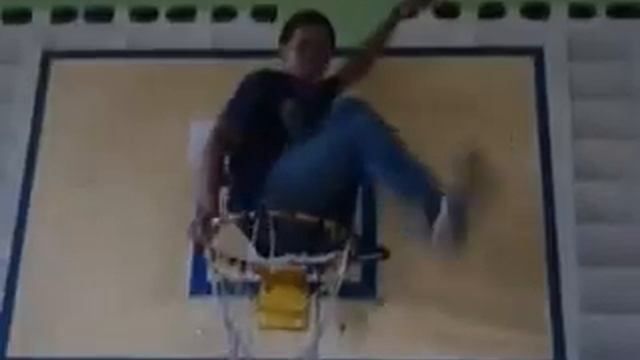 Bailando jerkbow 2010 YABADABADU смотреть онлайн