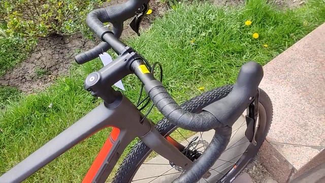 Giant Revolt 3 Advanced необзор гравел байка от Sportone.kz смотреть онлайн