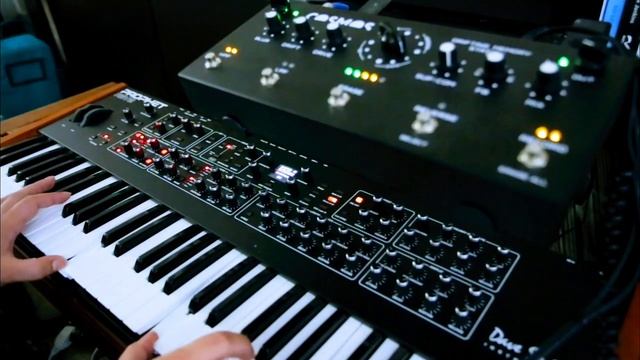 "The Planet Krypton" by John Williams on a Prophet Rev 2 thru a Soma Cosmos смотреть онлайн