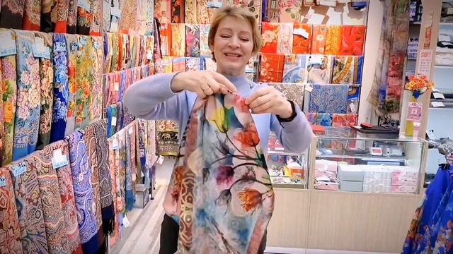Весеннее.. Шёлк атлас. Павловопосадские платки в Минске. Светлана смотреть онлайн