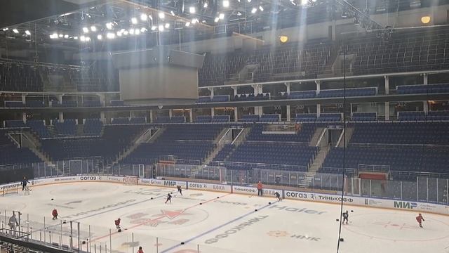 Тренировка хоккеистов смотреть онлайн
