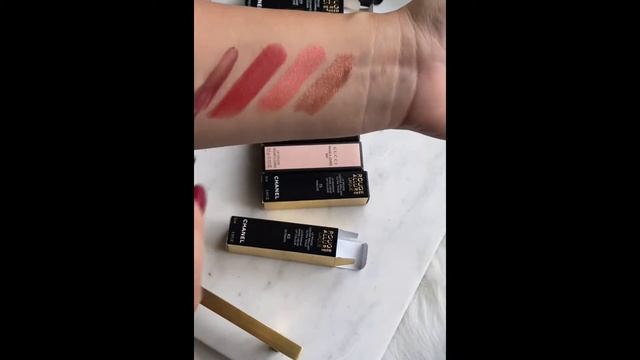 Lipstick Haul & Swatches смотреть онлайн