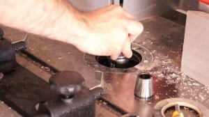 Фрезерный станок или фрезерный стол