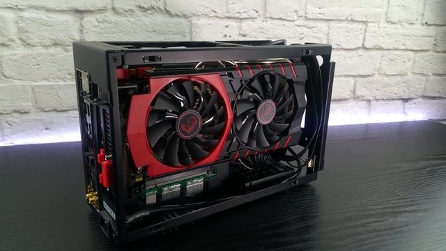 Dan A4 SFX - Less Is More | The Ultimate Smallest mITX Gaming Case In The World ! смотреть онлайн