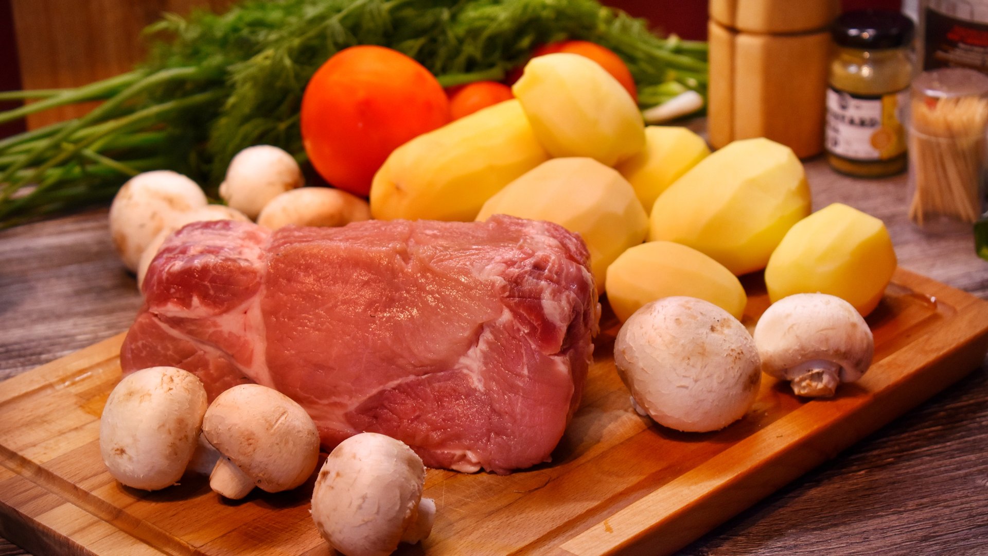 Мясо с Картошкой и Грибами. Вкусный Рецепт Ужина в Духовке.