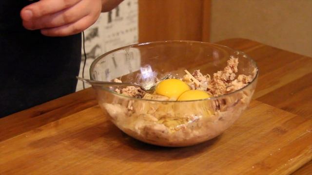 Коротко о вкусном "Котлетки из тунца" смотреть онлайн