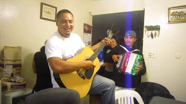 Jorge Luis Rodriguez y su acordeon смотреть онлайн