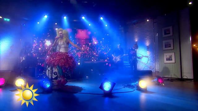 Ola Salo - Sugar Daddy (från Hedwig and the Angry Inch) - Nyhetsmorgon (TV4) смотреть онлайн