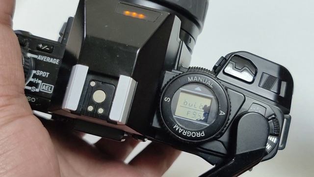 Minolta Maxxum 9000 смотреть онлайн