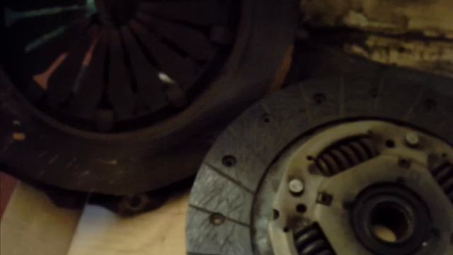 Renault Megane 1.9 dCi deteriorated Clutch смотреть онлайн