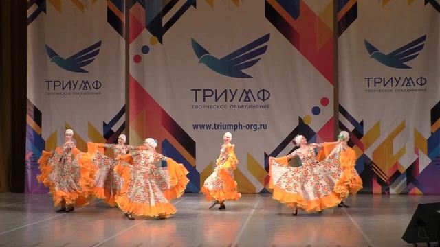 Танец молдавских цыган. Триумф Питер 2022 смотреть онлайн