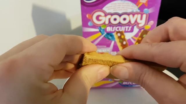 ALDI Belmont Biscuits - Groovy Biscuits 6x27g смотреть онлайн