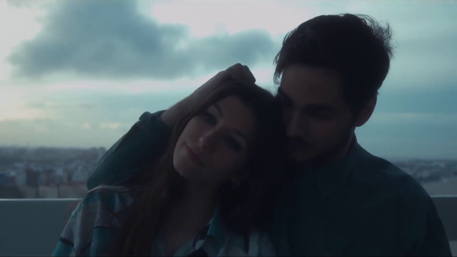 Cathy Burton - Reach Out To Me (Sadege ChillOut Remix) смотреть онлайн