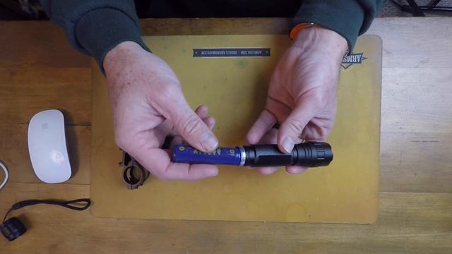 Feyachi FL11-MB 1200 Lumen Weapon Light смотреть онлайн