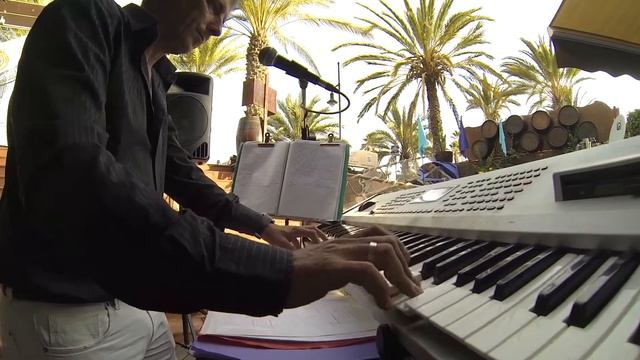 Тенерифе Ресторан Ла Мар Музыканты , Tenerife Restaurant La Mar Pitu Freddy смотреть онлайн