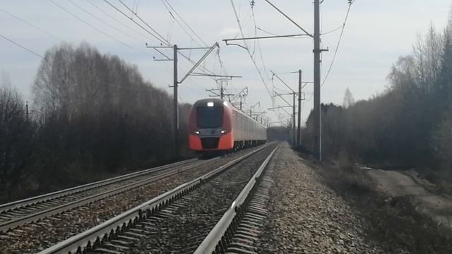 ЭС2Г-122 "Ласточка" сообщением Екатеринбург-Пасс. - Качканар смотреть онлайн