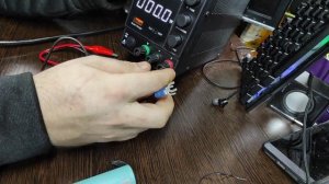 Современный лабораторный источник питания для ремонта электроники и заряда лития до 60 вольт Wanpte