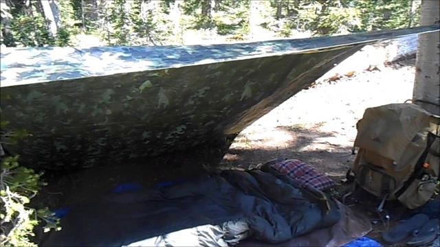 Simple Tarp Shelter смотреть онлайн