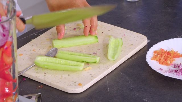 Освежающий томатный суп ГАСПАЧО ☆ Холодный суп с горячим Испанским характером смотреть онлайн