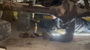 Снимаю и разбираю мост Уаз буханки/ что случилось?