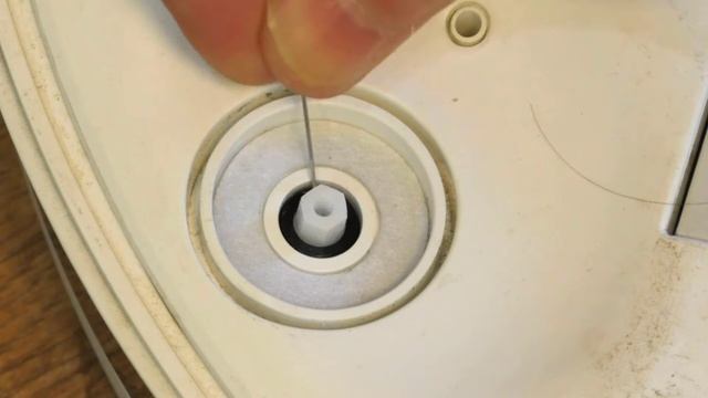 Ошибка боковой щетки робота пылесоса и женские волосы Side brush error смотреть онлайн