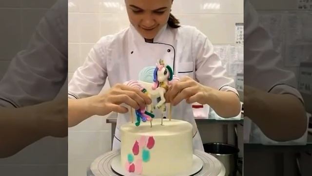 Суттi кыз торты/молочная девочка торт/оформление смотреть онлайн