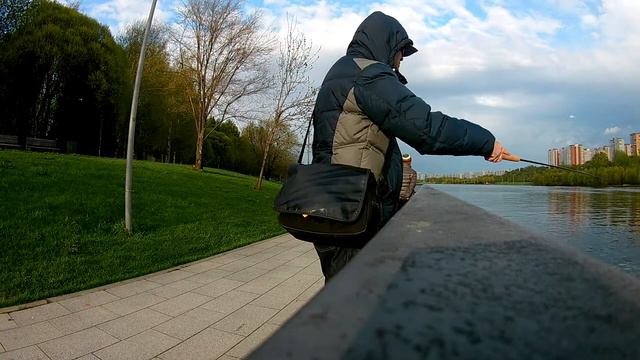 Первая уклейка на тенкару смотреть онлайн