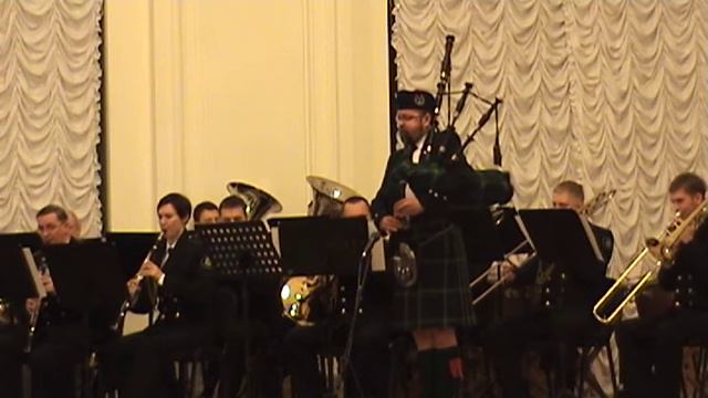 К. Акимов. Отрывок из сюиты для волынки с оркестром смотреть онлайн