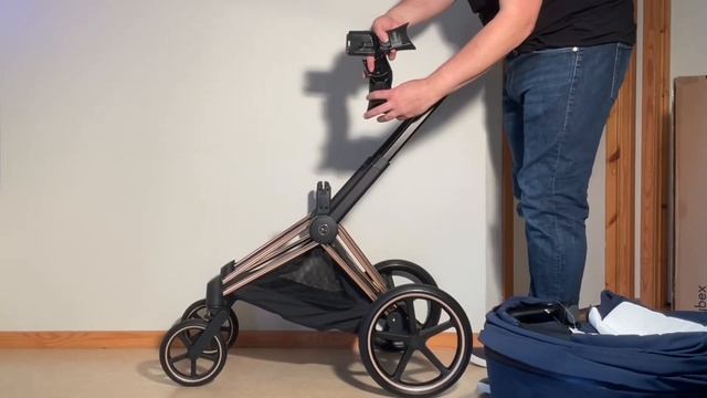 Cybex Priam Lux Carry Cot Review смотреть онлайн