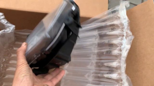 Hyundai Grand Starex H-1 I800 Unpacking Fog Light распаковка обзор противотуманной фары