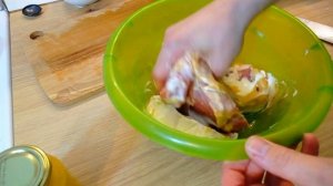 стейки из свинины с майонезом и горчицей