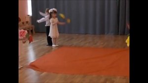 Танец группы Пчёлки   А закаты алые алые