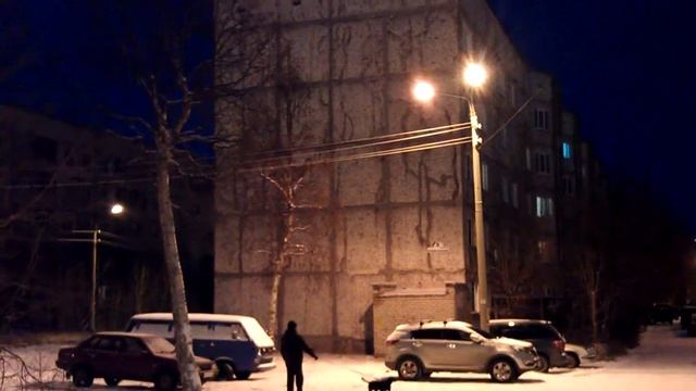 Строительный проезд 2 фасад г Мончегорск вечер смотреть онлайн