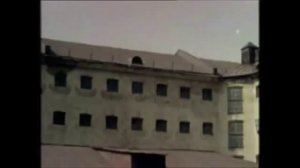 ЦЫГАНКА с картами...ТЮРЬМА ЦЕНТРАЛЬНАЯ