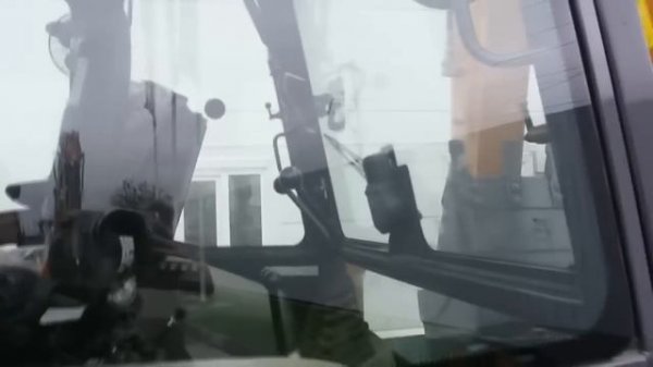 CASE 570 ST и 580 T, в чем разница?