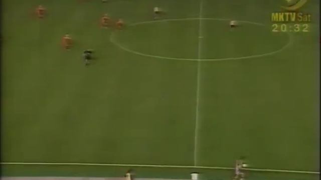 [69] Македонија - Шведска 1:2 (01.09.2001) смотреть онлайн