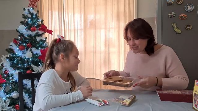 КИПР влог: делаем пряничный домик своими руками смотреть онлайн