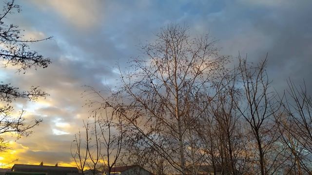 Перед сном осените КРЕСТОМ окна и двери 3 декабря, в ПРОКЛОВ ДЕНЬ. Заговор от НЕПРИЯТНОГО ГОСТЯ смотреть онлайн