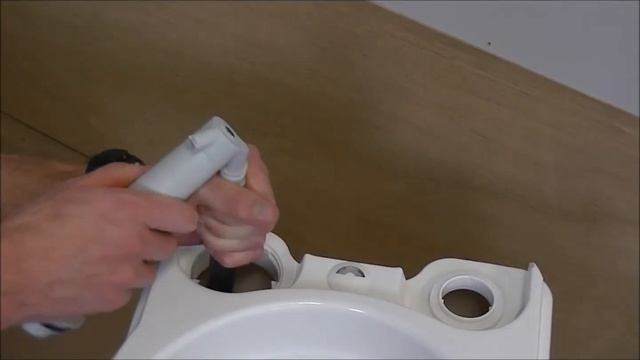 Как снять и установить электронасос биотуалета Porta Potti 565 (Excellence) смотреть онлайн