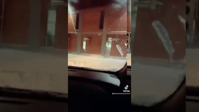 Лучше быть одному и подниматься в одиночку чем с такими гиенами, людей уже нет ? смотреть онлайн