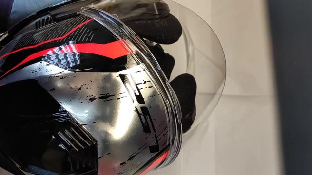 LS2 Valiant. Обзор и опыт эксплуатации. Первый шлем LS2 треснул!