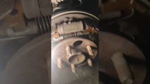 Замена задних колодок и проточка задних барабанов своими руками Toyota Corona Premio 2001.