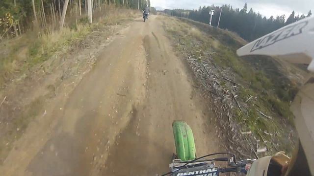 Покатушки по лесу на мотоциклах смотреть онлайн