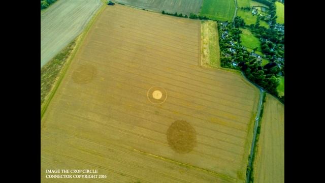 Рисунок на поле Англия Уилтшир 8 августа 2016 смотреть онлайн