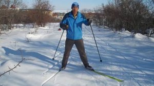 Подъем в гору на лыжах. Способ: "елочкой".