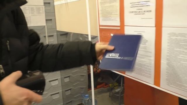 Самый грязный магазин ДИКСИ в стране / Снимать нельзя / Помойка питерская смотреть онлайн